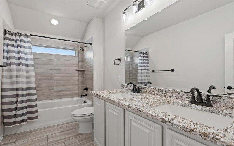 7637 Bird Cherry Lane, Little Elm, TX 76227, 5 Bedrooms Bedrooms, ,5 BathroomsBathrooms,Residential Lease,For Rent,7637 Bird Cherry Lane,20942449