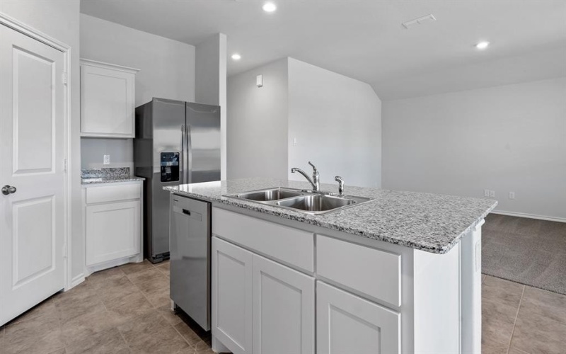 445 LUBBOCK Drive, Azle, TX 76020, 4 Bedrooms Bedrooms, ,2 BathroomsBathrooms,Residential,For Sale,445 LUBBOCK Drive,20942766