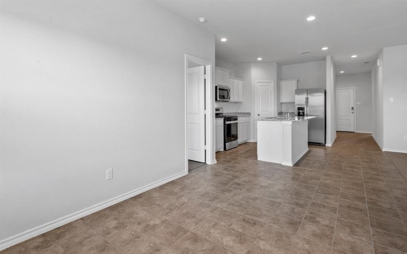 445 LUBBOCK Drive, Azle, TX 76020, 4 Bedrooms Bedrooms, ,2 BathroomsBathrooms,Residential,For Sale,445 LUBBOCK Drive,20942766