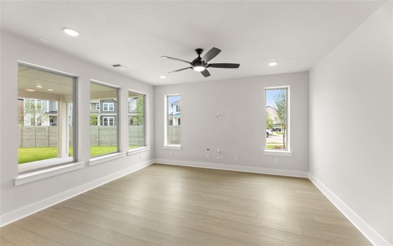 1517 Roundup, Argyle, TX 76226, 3 Bedrooms Bedrooms, ,2 BathroomsBathrooms,Residential,For Sale,1517 Roundup,20943686