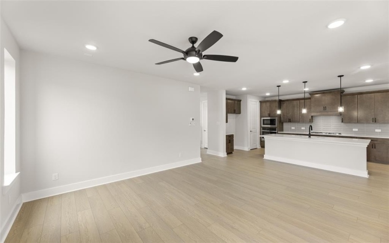 1517 Roundup, Argyle, TX 76226, 3 Bedrooms Bedrooms, ,2 BathroomsBathrooms,Residential,For Sale,1517 Roundup,20943686