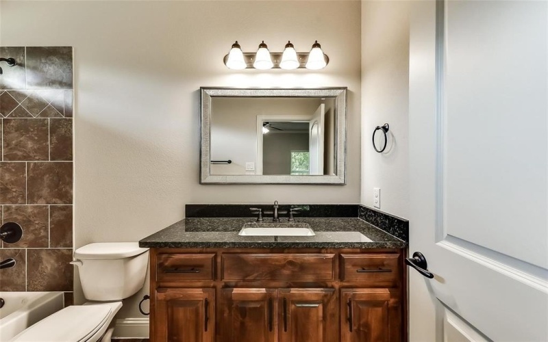 1605 W 13th Avenue, Corsicana, TX 75110, 4 Bedrooms Bedrooms, ,2 BathroomsBathrooms,Residential Lease,For Rent,1605 W 13th Avenue,20943856