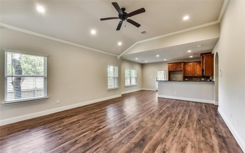 1605 W 13th Avenue, Corsicana, TX 75110, 4 Bedrooms Bedrooms, ,2 BathroomsBathrooms,Residential Lease,For Rent,1605 W 13th Avenue,20943856