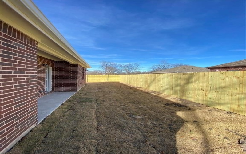 1709 Wright Street, Greenville, TX 75401, 3 Bedrooms Bedrooms, ,2 BathroomsBathrooms,Residential Lease,For Rent,1709 Wright Street,20944141