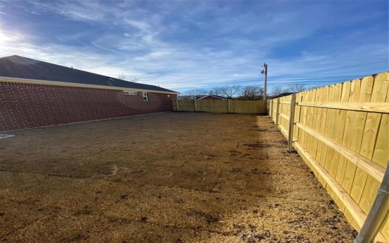 1709 Wright Street, Greenville, TX 75401, 3 Bedrooms Bedrooms, ,2 BathroomsBathrooms,Residential Lease,For Rent,1709 Wright Street,20944141