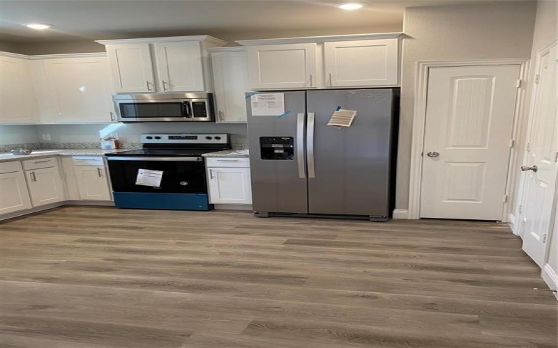 1709 Wright Street, Greenville, TX 75401, 3 Bedrooms Bedrooms, ,2 BathroomsBathrooms,Residential Lease,For Rent,1709 Wright Street,20944141
