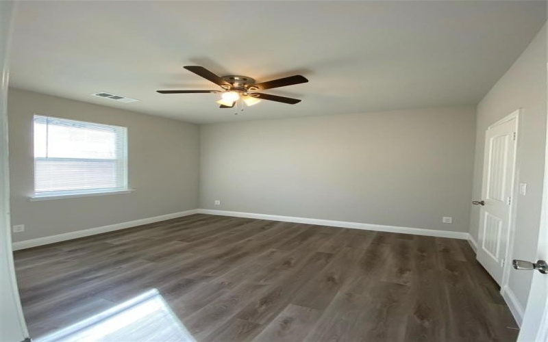 1709 Wright Street, Greenville, TX 75401, 3 Bedrooms Bedrooms, ,2 BathroomsBathrooms,Residential Lease,For Rent,1709 Wright Street,20944141