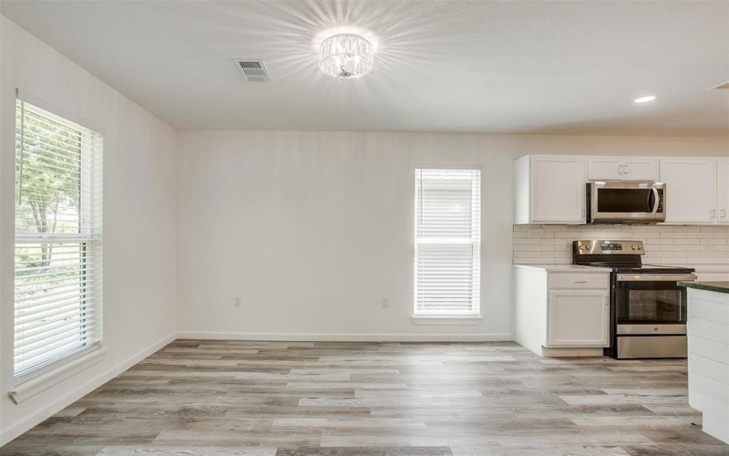 114 Kentucky, Walnut Springs, TX 76690, 4 Bedrooms Bedrooms, ,2 BathroomsBathrooms,Residential,For Sale,114 Kentucky,20938751