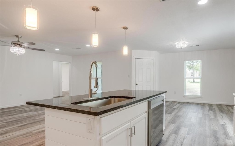 114 Kentucky, Walnut Springs, TX 76690, 4 Bedrooms Bedrooms, ,2 BathroomsBathrooms,Residential,For Sale,114 Kentucky,20938751