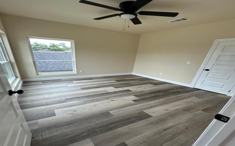 4507 Frank Street, Dallas, TX 75210, 4 Bedrooms Bedrooms, ,3 BathroomsBathrooms,Residential Lease,For Rent,4507 Frank Street,20943261