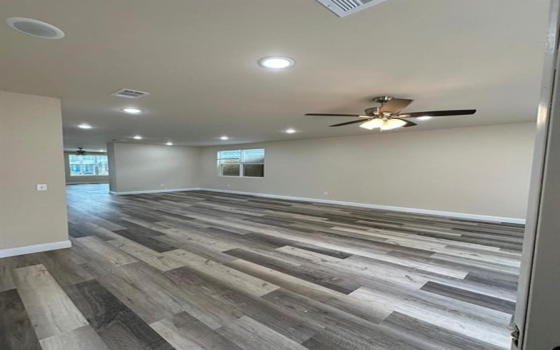 4507 Frank Street, Dallas, TX 75210, 4 Bedrooms Bedrooms, ,3 BathroomsBathrooms,Residential Lease,For Rent,4507 Frank Street,20943261