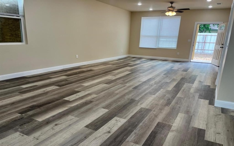 4507 Frank Street, Dallas, TX 75210, 4 Bedrooms Bedrooms, ,3 BathroomsBathrooms,Residential Lease,For Rent,4507 Frank Street,20943261