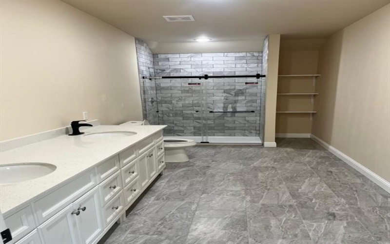 4507 Frank Street, Dallas, TX 75210, 4 Bedrooms Bedrooms, ,3 BathroomsBathrooms,Residential Lease,For Rent,4507 Frank Street,20943261