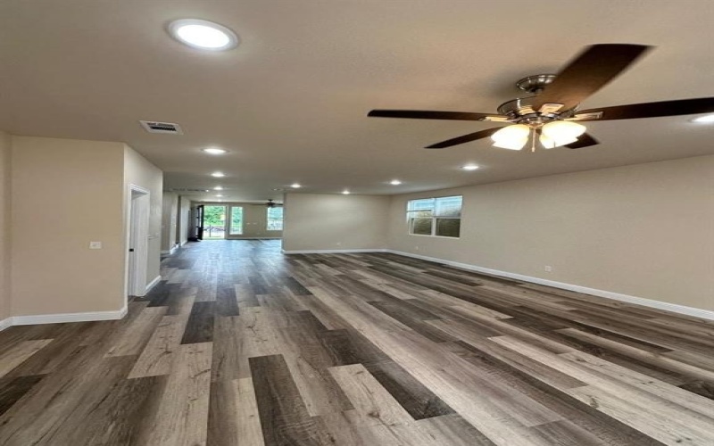 4507 Frank Street, Dallas, TX 75210, 4 Bedrooms Bedrooms, ,3 BathroomsBathrooms,Residential Lease,For Rent,4507 Frank Street,20943261