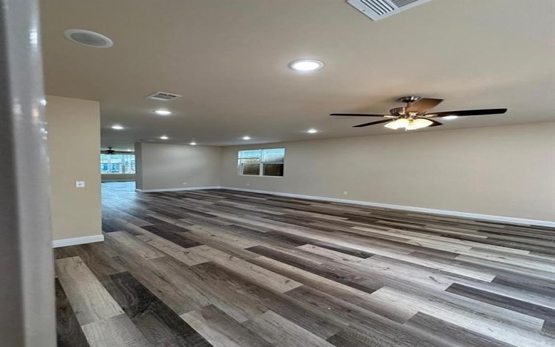 4507 Frank Street, Dallas, TX 75210, 4 Bedrooms Bedrooms, ,3 BathroomsBathrooms,Residential Lease,For Rent,4507 Frank Street,20943261