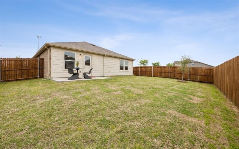 2048 Pleasant Knoll Circle, Forney, TX 75126, 3 Bedrooms Bedrooms, ,2 BathroomsBathrooms,Residential,For Sale,2048 Pleasant Knoll Circle,20943656