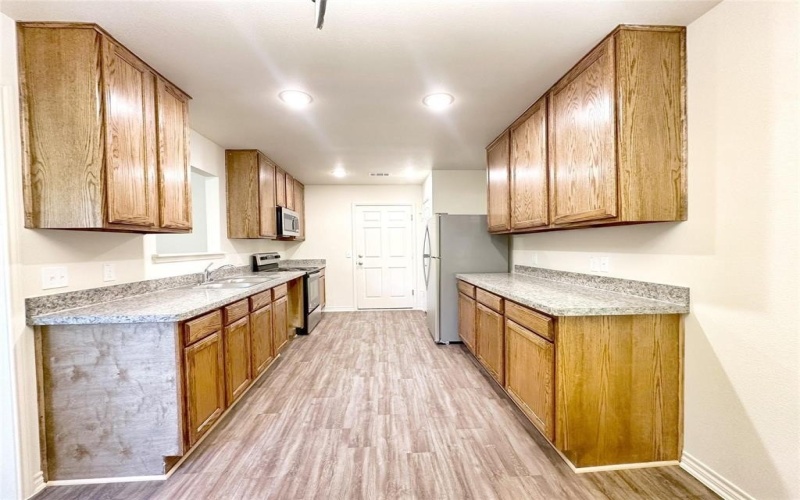 2422 Langston Street, Fort Worth, TX 76105, 3 Bedrooms Bedrooms, ,2 BathroomsBathrooms,Residential,For Sale,2422 Langston Street,20943682