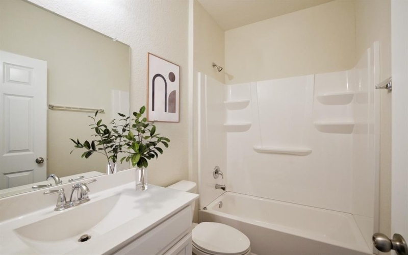 2612 Pecan Park Drive, Denton, TX 76208, 3 Bedrooms Bedrooms, ,2 BathroomsBathrooms,Residential,For Sale,2612 Pecan Park Drive,20943833