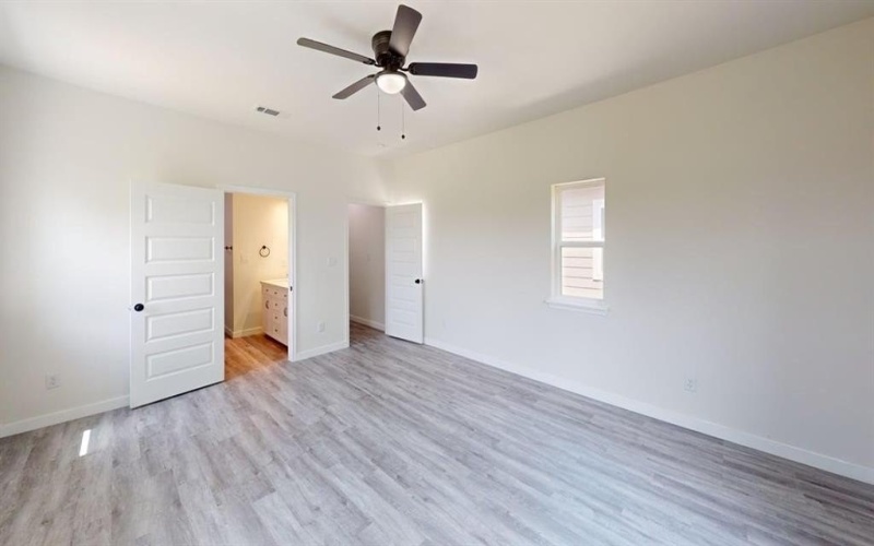 6702 S Lancaster Road, Dallas, TX 75241, 3 Bedrooms Bedrooms, ,2 BathroomsBathrooms,Residential Lease,For Rent,6702 S Lancaster Road,20945269