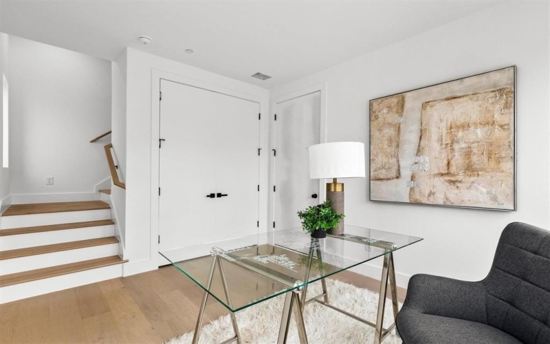 815 E 5th Street, Dallas, TX 75203, 19 Bedrooms Bedrooms, ,14 BathroomsBathrooms,Residential Multi Family,For Sale,815 E 5th Street,20944419