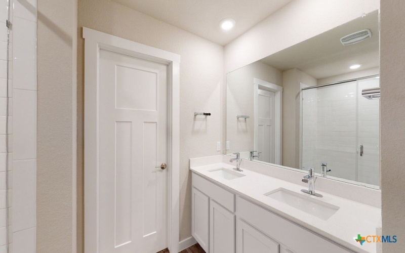 4016 Illian Cove, Killeen, TX 76542, 3 Bedrooms Bedrooms, ,2 BathroomsBathrooms,Residential,For Sale,4016 Illian Cove,580852