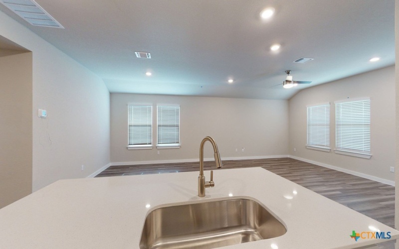 4016 Illian Cove, Killeen, TX 76542, 3 Bedrooms Bedrooms, ,2 BathroomsBathrooms,Residential,For Sale,4016 Illian Cove,580852