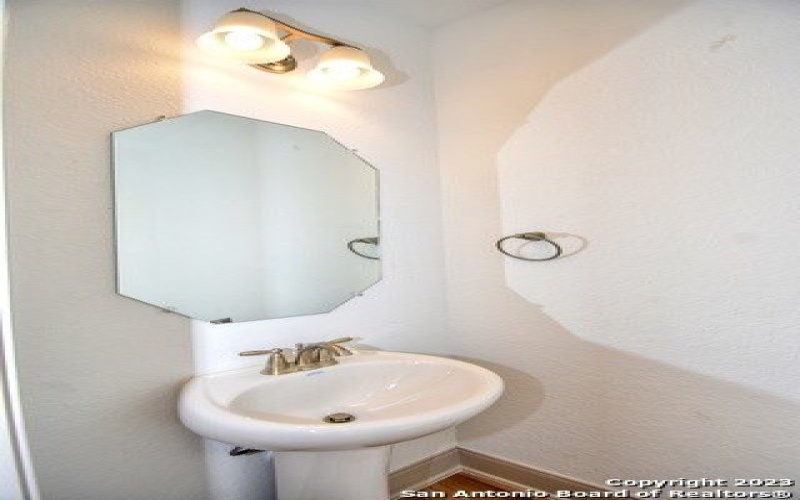 10220 Eaglewood Nook #102, San Antonio, TX 78252, 3 Bedrooms Bedrooms, ,2 BathroomsBathrooms,Residential Lease,For Rent,10220 Eaglewood Nook,1869309
