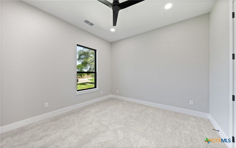 644 Creekside Drive, Belton, TX 76513, 4 Bedrooms Bedrooms, ,2 BathroomsBathrooms,Residential,For Sale,644 Creekside Drive,572201