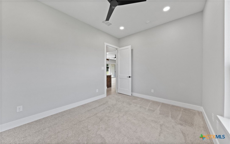 644 Creekside Drive, Belton, TX 76513, 4 Bedrooms Bedrooms, ,2 BathroomsBathrooms,Residential,For Sale,644 Creekside Drive,572201
