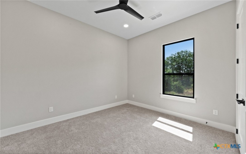 644 Creekside Drive, Belton, TX 76513, 4 Bedrooms Bedrooms, ,2 BathroomsBathrooms,Residential,For Sale,644 Creekside Drive,572201
