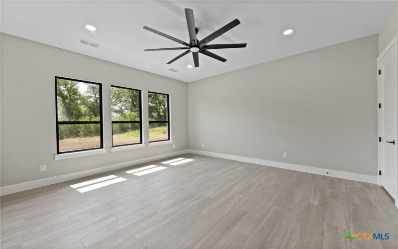 644 Creekside Drive, Belton, TX 76513, 4 Bedrooms Bedrooms, ,2 BathroomsBathrooms,Residential,For Sale,644 Creekside Drive,572201