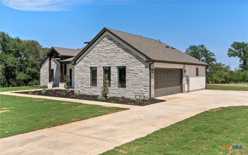 644 Creekside Drive, Belton, TX 76513, 4 Bedrooms Bedrooms, ,2 BathroomsBathrooms,Residential,For Sale,644 Creekside Drive,572201