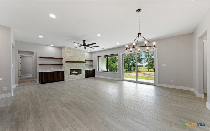 644 Creekside Drive, Belton, TX 76513, 4 Bedrooms Bedrooms, ,2 BathroomsBathrooms,Residential,For Sale,644 Creekside Drive,572201