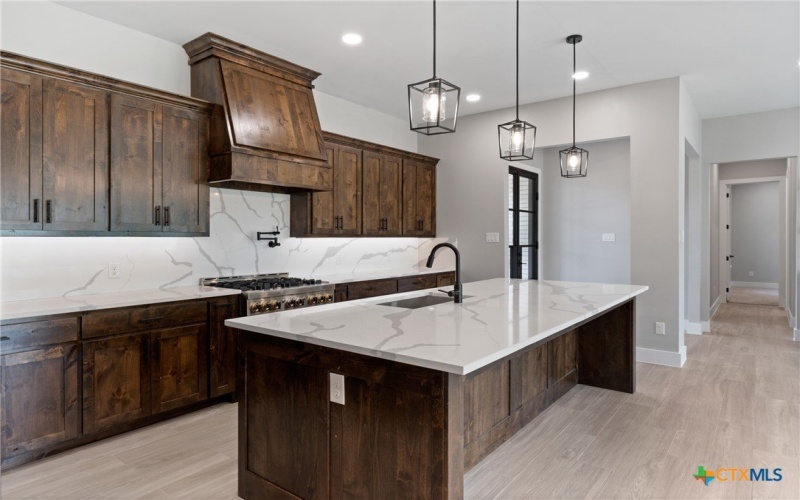 644 Creekside Drive, Belton, TX 76513, 4 Bedrooms Bedrooms, ,2 BathroomsBathrooms,Residential,For Sale,644 Creekside Drive,572201
