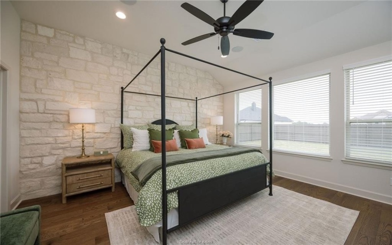 5011 Royal Arch Drive, Bryan, TX 77802, 4 Bedrooms Bedrooms, ,3 BathroomsBathrooms,Residential,For Sale,5011 Royal Arch Drive,25006202