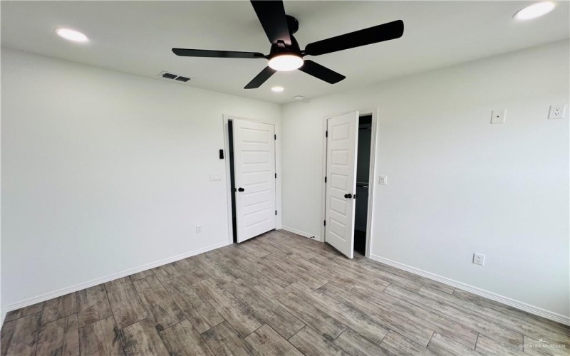 2222 Via Roma Road, Weslaco, TX 78596, 3 Bedrooms Bedrooms, ,2 BathroomsBathrooms,Residential,For Sale,2222 Via Roma Road,471880
