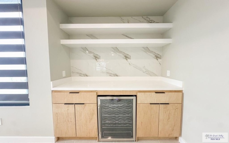 4512 JUNIPER DR. #B, HARLINGEN, TX 78552, 3 Habitaciones Habitaciones , ,2 BañosBaños,Residential Lease,En Alquiler,4512 JUNIPER DR.,29765452
