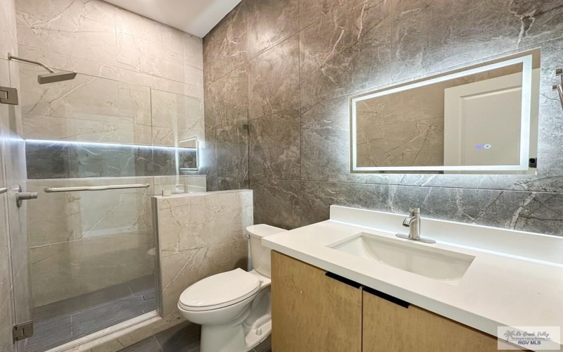 4512 JUNIPER DR. #A, HARLINGEN, TX 78552, 3 Habitaciones Habitaciones , ,2 BañosBaños,Residential Lease,En Alquiler,4512 JUNIPER DR.,29765453