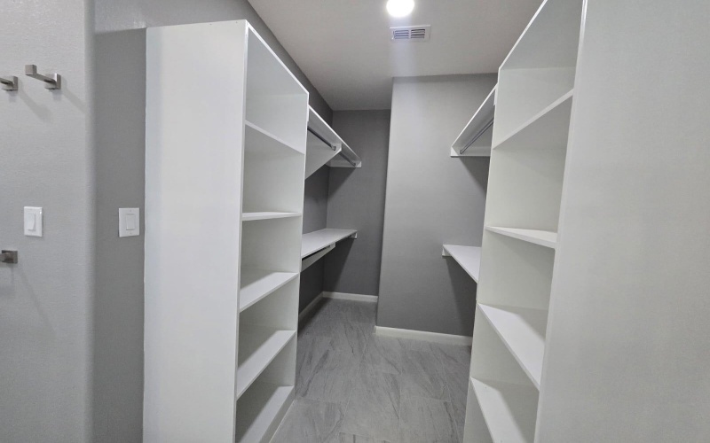 3511 Pine St, LAREDO, TX 78046, 3 Bedrooms Bedrooms, ,2 BathroomsBathrooms,Residential,For Sale,3511 Pine St,20252192