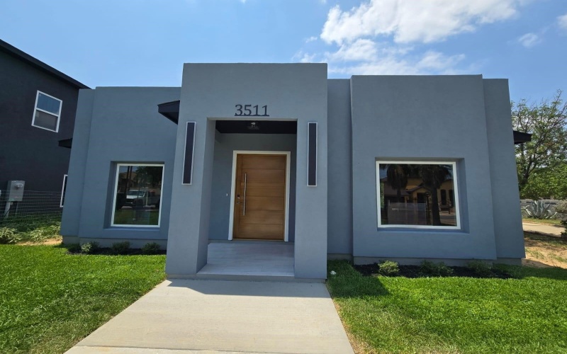 3511 Pine St, LAREDO, TX 78046, 3 Bedrooms Bedrooms, ,2 BathroomsBathrooms,Residential,For Sale,3511 Pine St,20252192