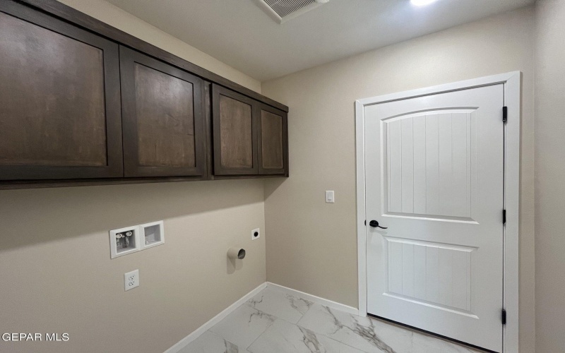 3820 Surmise Street, El Paso, TX 79938, 3 Habitaciones Habitaciones , ,2 BañosBaños,Residential,En Venta,3820 Surmise Street,923164