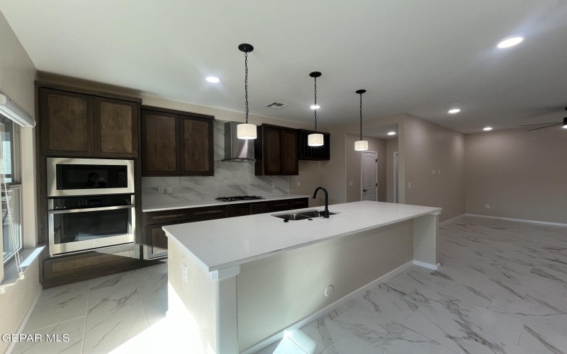 3820 Surmise Street, El Paso, TX 79938, 3 Habitaciones Habitaciones , ,2 BañosBaños,Residential,En Venta,3820 Surmise Street,923164