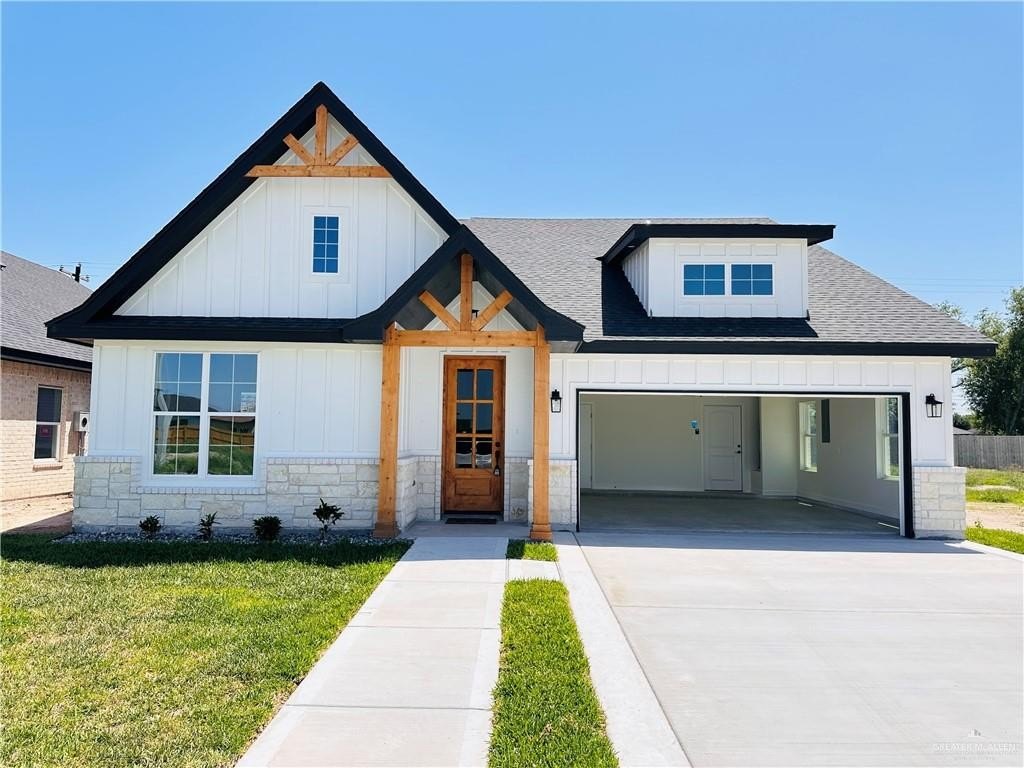 2201 Blue Sky Drive, Weslaco, TX 78599, 3 Bedrooms Bedrooms, ,2 BathroomsBathrooms,Residential,For Sale,2201 Blue Sky Drive,471955