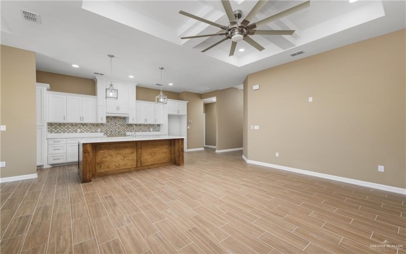 3311 Las Vistas Lane, Weslaco, TX 78596, 3 Bedrooms Bedrooms, ,2 BathroomsBathrooms,Residential,For Sale,3311 Las Vistas Lane,471855