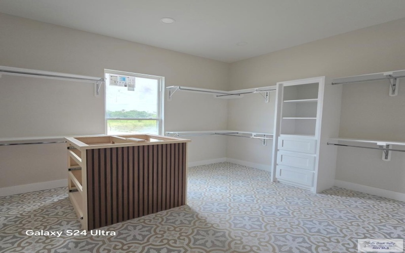 1309 THACKER LANE, HARLINGEN, TX 78552, 4 Bedrooms Bedrooms, ,3 BathroomsBathrooms,Residential,For Sale,1309 THACKER LANE,29765459