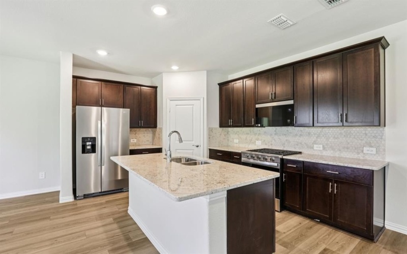 4014 Sandstone Drive, Princeton, TX 75071, 3 Bedrooms Bedrooms, ,2 BathroomsBathrooms,Residential,For Sale,4014 Sandstone Drive,20910162