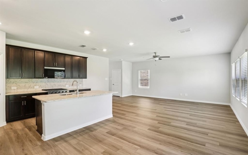 4014 Sandstone Drive, Princeton, TX 75071, 3 Bedrooms Bedrooms, ,2 BathroomsBathrooms,Residential,For Sale,4014 Sandstone Drive,20910162