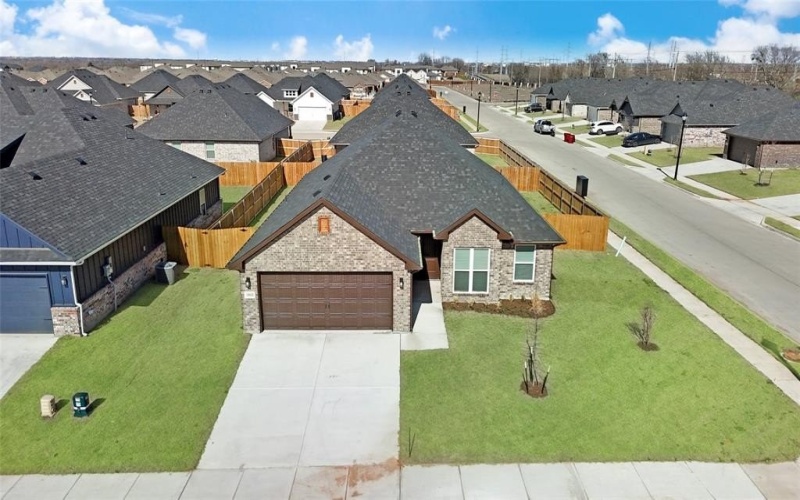 2801 Tulip Drive, Sherman, TX 75092, 3 Bedrooms Bedrooms, ,2 BathroomsBathrooms,Residential Lease,For Rent,2801 Tulip Drive,20927291