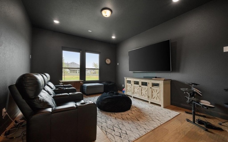 2506 Grandview Lane, Argyle, TX 76226, 5 Bedrooms Bedrooms, ,6 BathroomsBathrooms,Residential,For Sale,2506 Grandview Lane,20935436