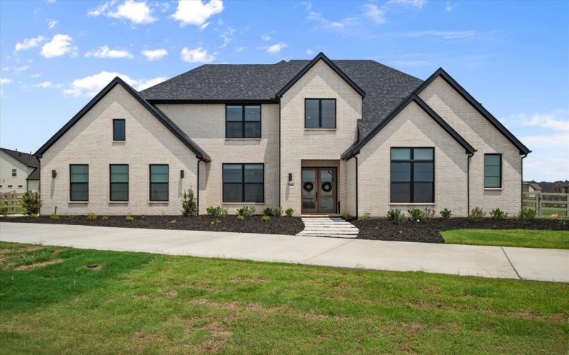 2506 Grandview Lane, Argyle, TX 76226, 5 Bedrooms Bedrooms, ,6 BathroomsBathrooms,Residential,For Sale,2506 Grandview Lane,20935436